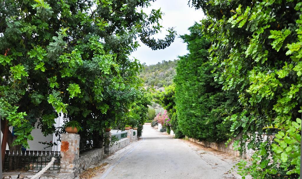 Hotel Korfos - Ξενοδοχείο Κόρφος Renovated Kültér fotó