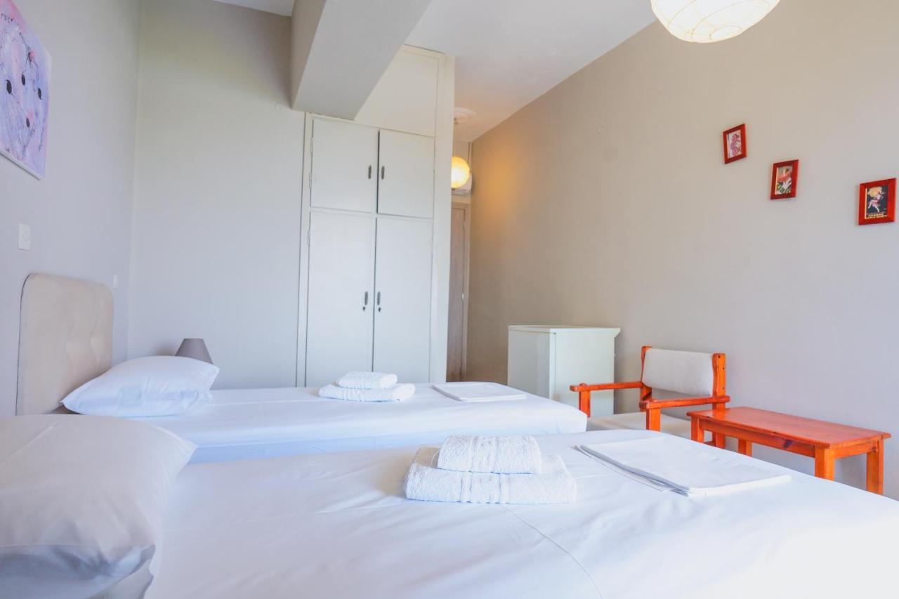 Hotel Korfos - Ξενοδοχείο Κόρφος Renovated Kültér fotó