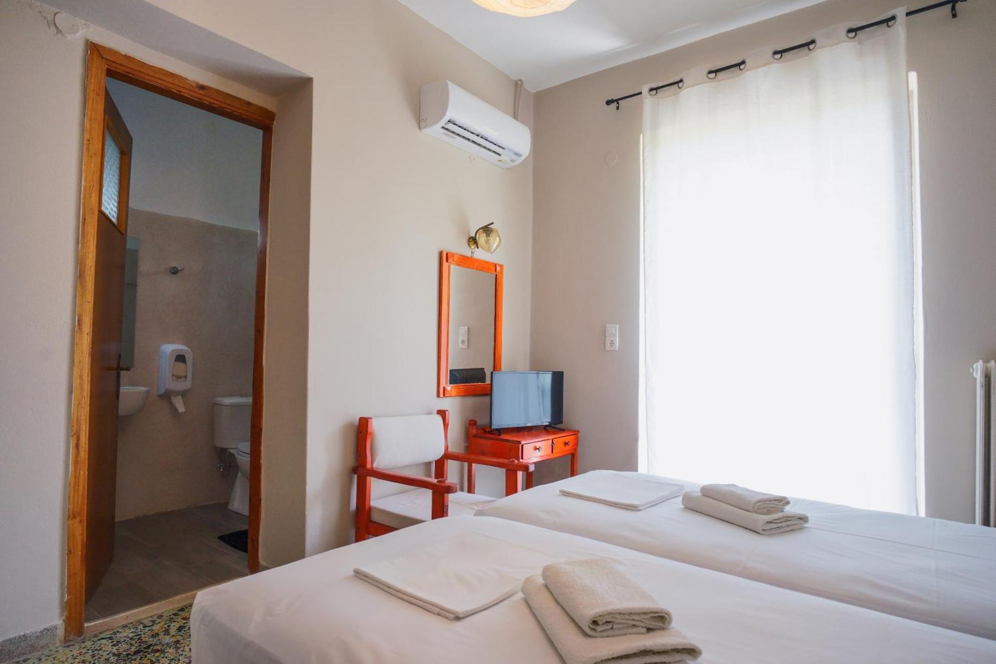 Hotel Korfos - Ξενοδοχείο Κόρφος Renovated Kültér fotó