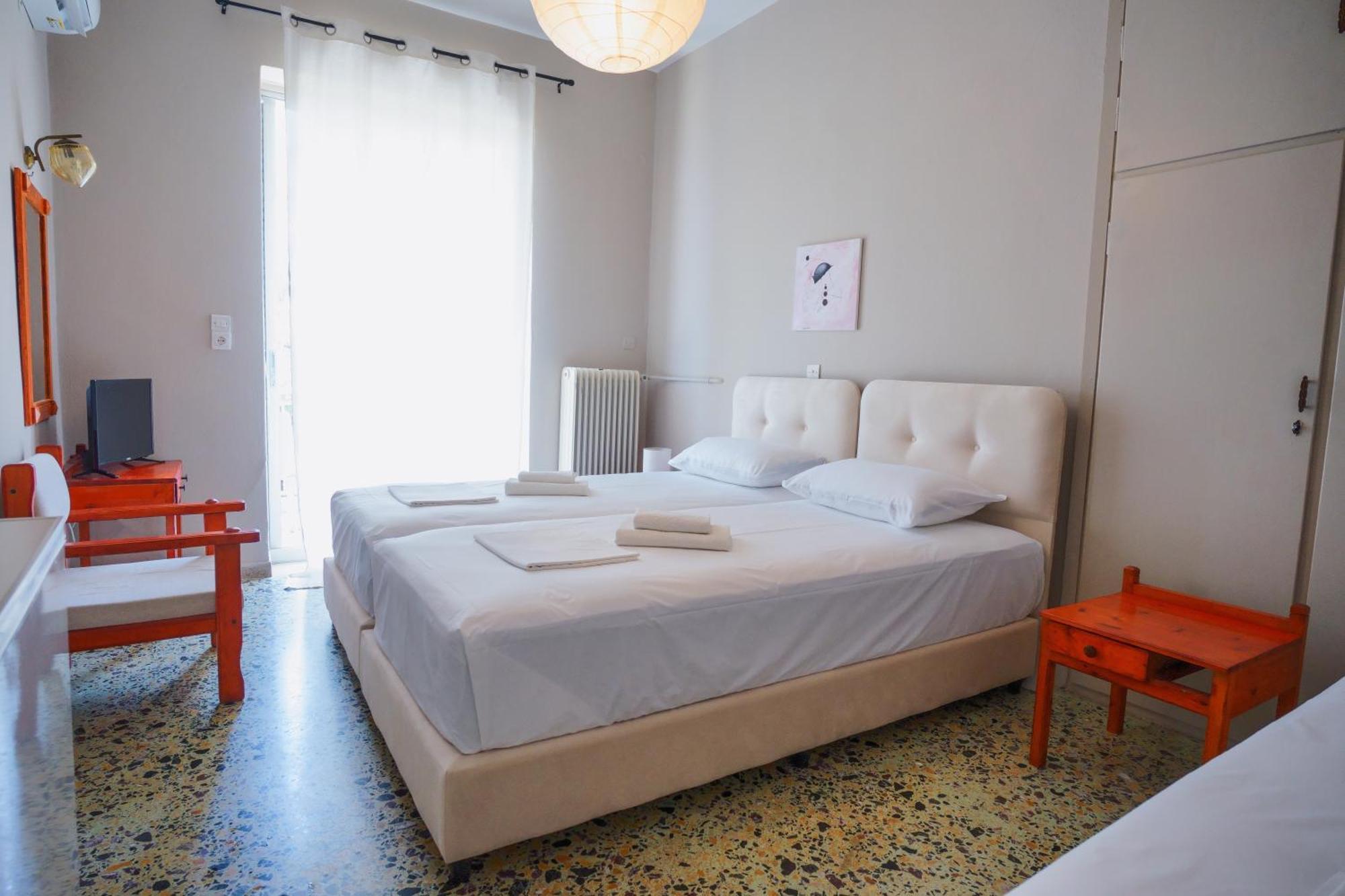 Hotel Korfos - Ξενοδοχείο Κόρφος Renovated Kültér fotó