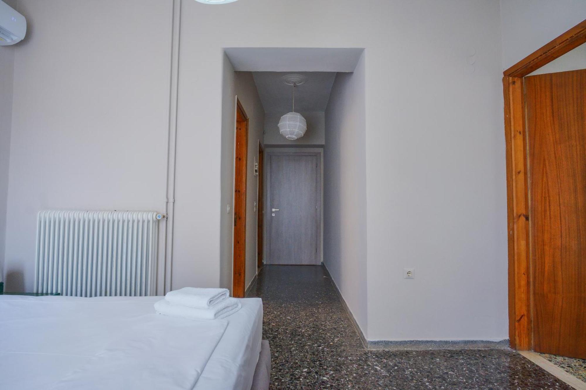 Hotel Korfos - Ξενοδοχείο Κόρφος Renovated Kültér fotó