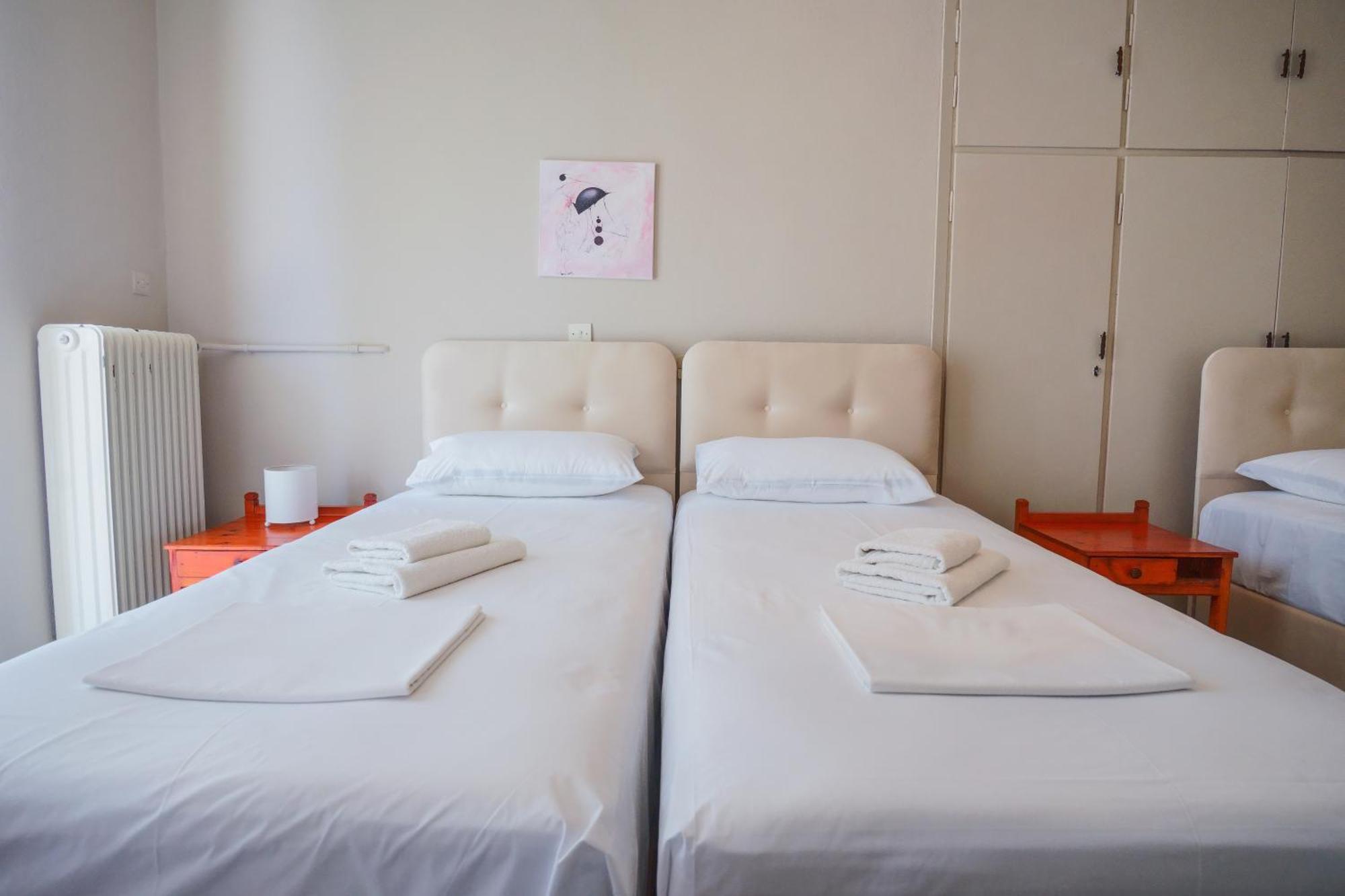 Hotel Korfos - Ξενοδοχείο Κόρφος Renovated Kültér fotó