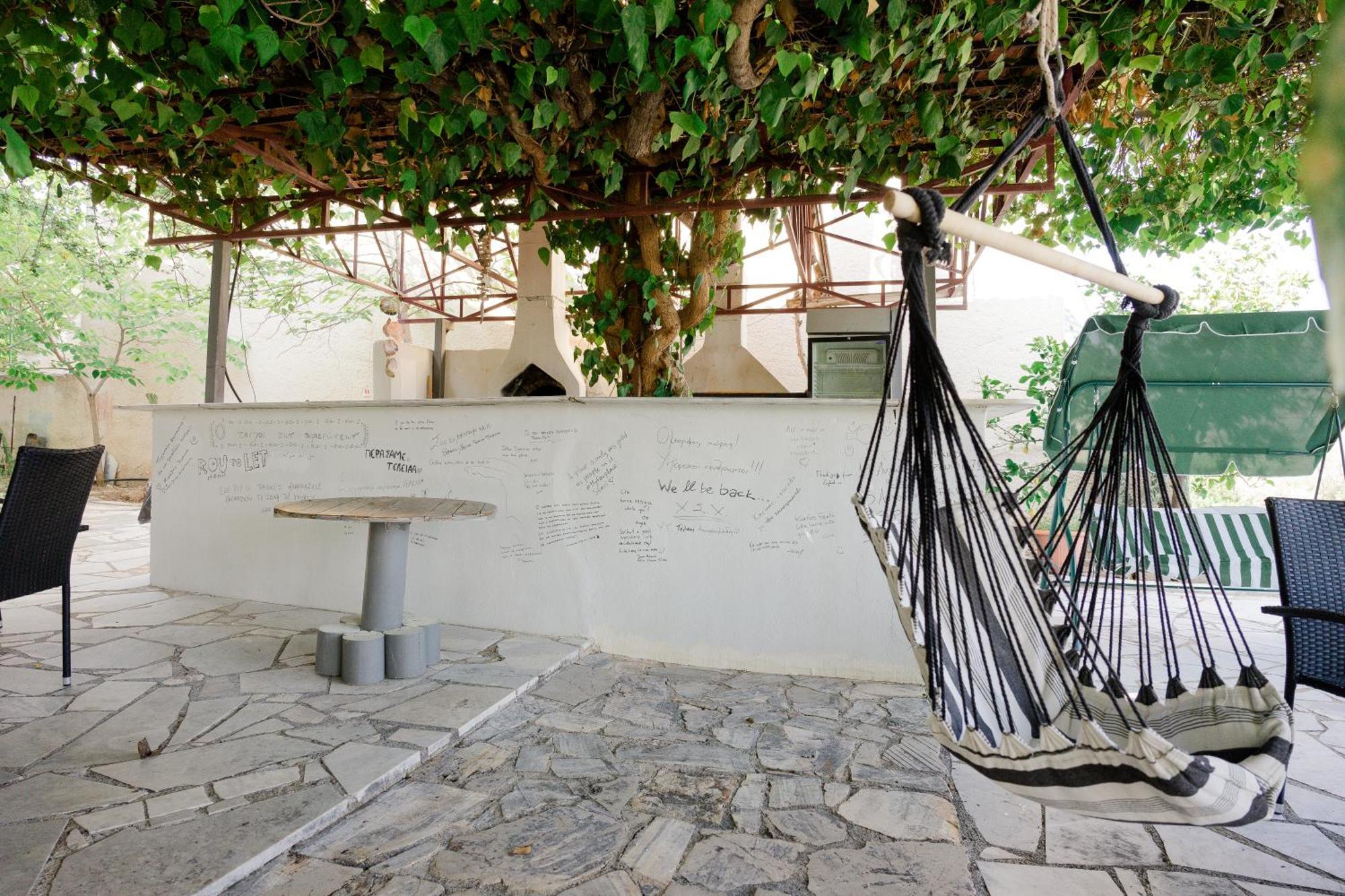 Hotel Korfos - Ξενοδοχείο Κόρφος Renovated Kültér fotó