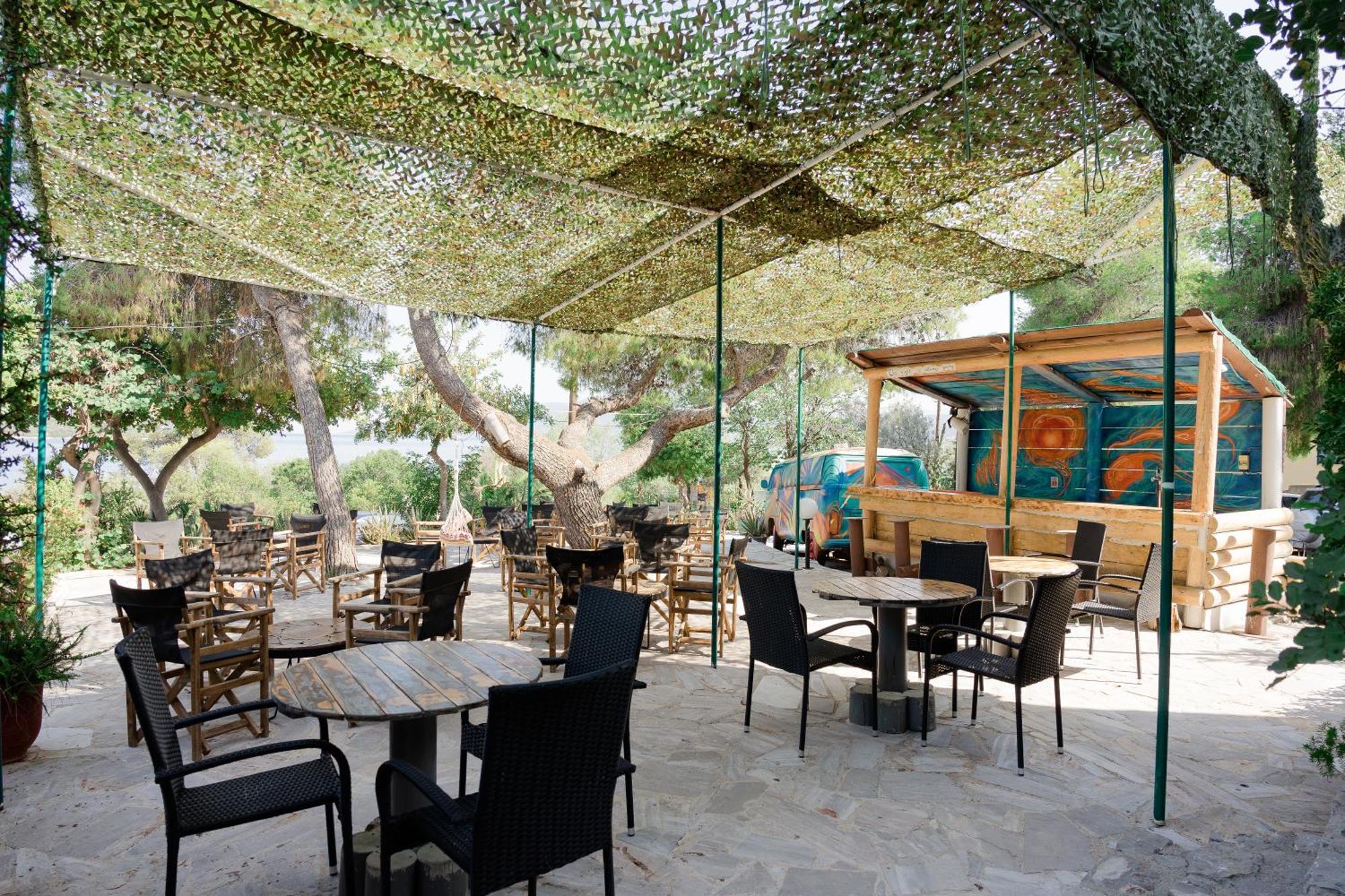 Hotel Korfos - Ξενοδοχείο Κόρφος Renovated Kültér fotó